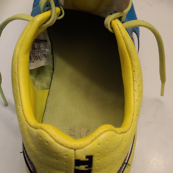 Nike soccer cleats/futbol boots - Picture 8 of 15